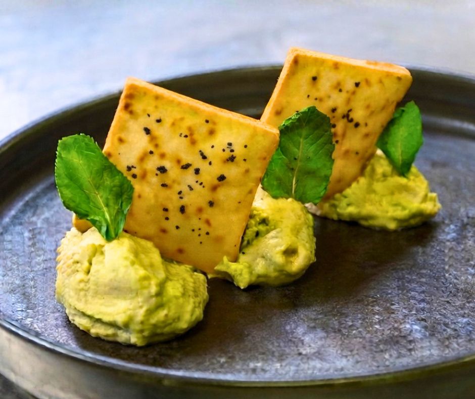 The alternative appetizer: chickpea and Hass avocado hummus with mint and cumin